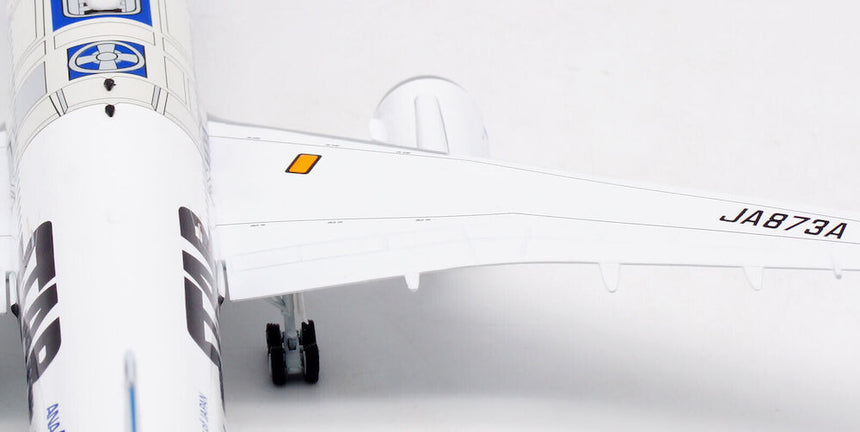 Aviation200 All Nippon Airways (ANA) Boeing 787-9 R2D2 JA873A 1/200 Scale