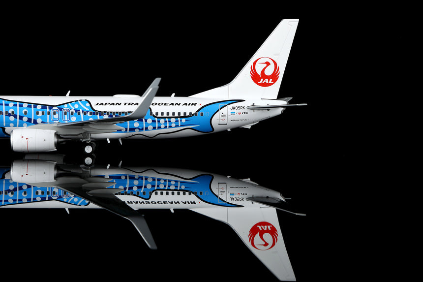 SQ Wings Japan Transocean Air Jinbei Jet Boeing 737-800 JA05RK 1/200 Scale Model