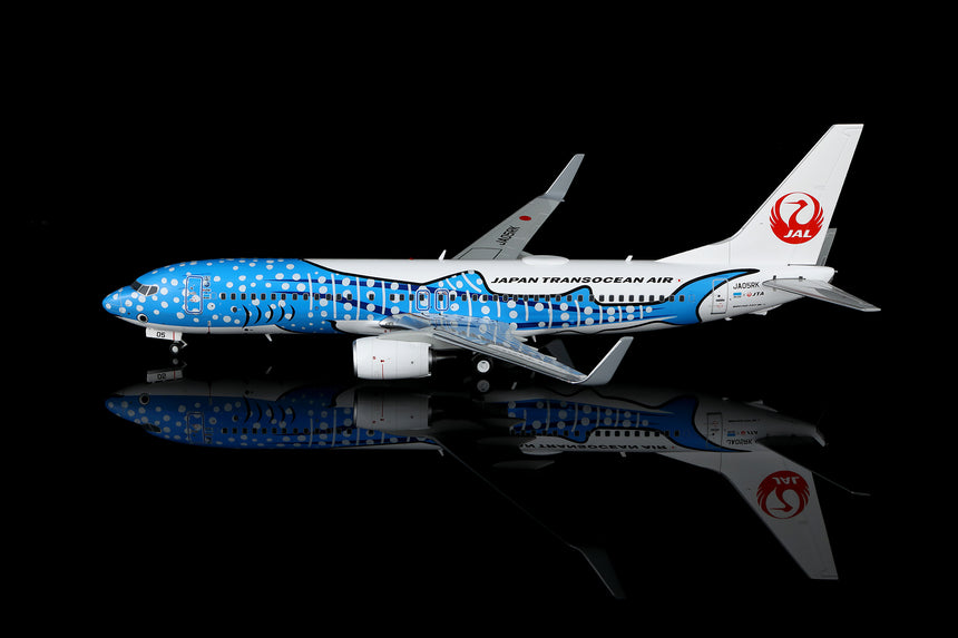 SQ Wings Japan Transocean Air Jinbei Jet Boeing 737-800 JA05RK 1/200 Scale Model
