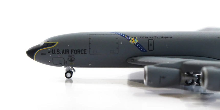 GeminiJets USAF KC-135R 61-0266 Kansas Ang 1/400 Aircraft Scale Model