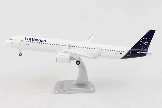 Hogan Lufthansa Airbus A321 NEO Lufthansa "SHARKLET" D-AIEA 1/200 Aircraft Scale Model