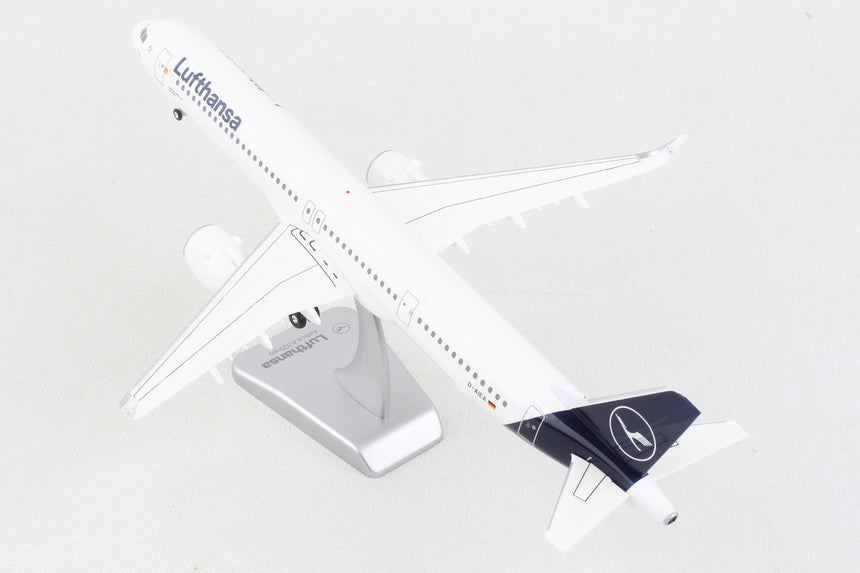 Hogan Lufthansa Airbus A321 NEO Lufthansa "SHARKLET" D-AIEA 1/200 Aircraft Scale Model