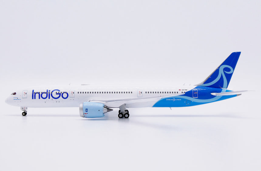 JC Wings IndiGo Boeing 787-9 Dreamliner (LN-FNC) 1/400 Aircraft Scale Model