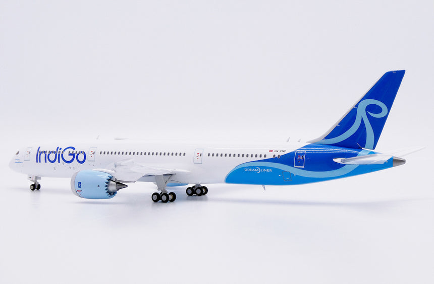 JC Wings IndiGo Boeing 787-9 Dreamliner (LN-FNC) 1/400 Aircraft Scale Model