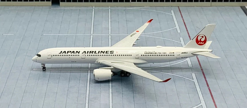 Phoenix JAL Airbus A350-900 JA05XJ 1/400 Aircraft Scale Model