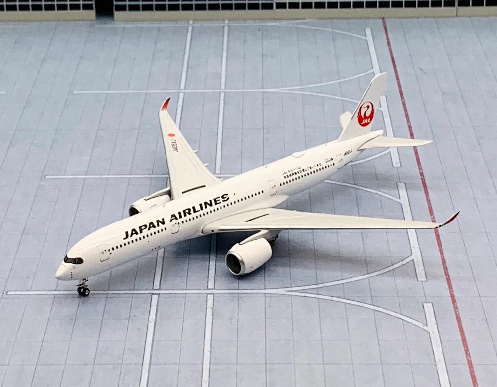Phoenix JAL Airbus A350-900 JA05XJ 1/400 Aircraft Scale Model