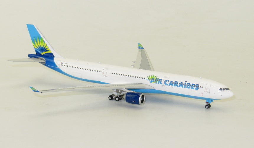 Phoenix Air Caraibes Airbus A330-300 F-HPTP 1/400 Aircraft Scale Model