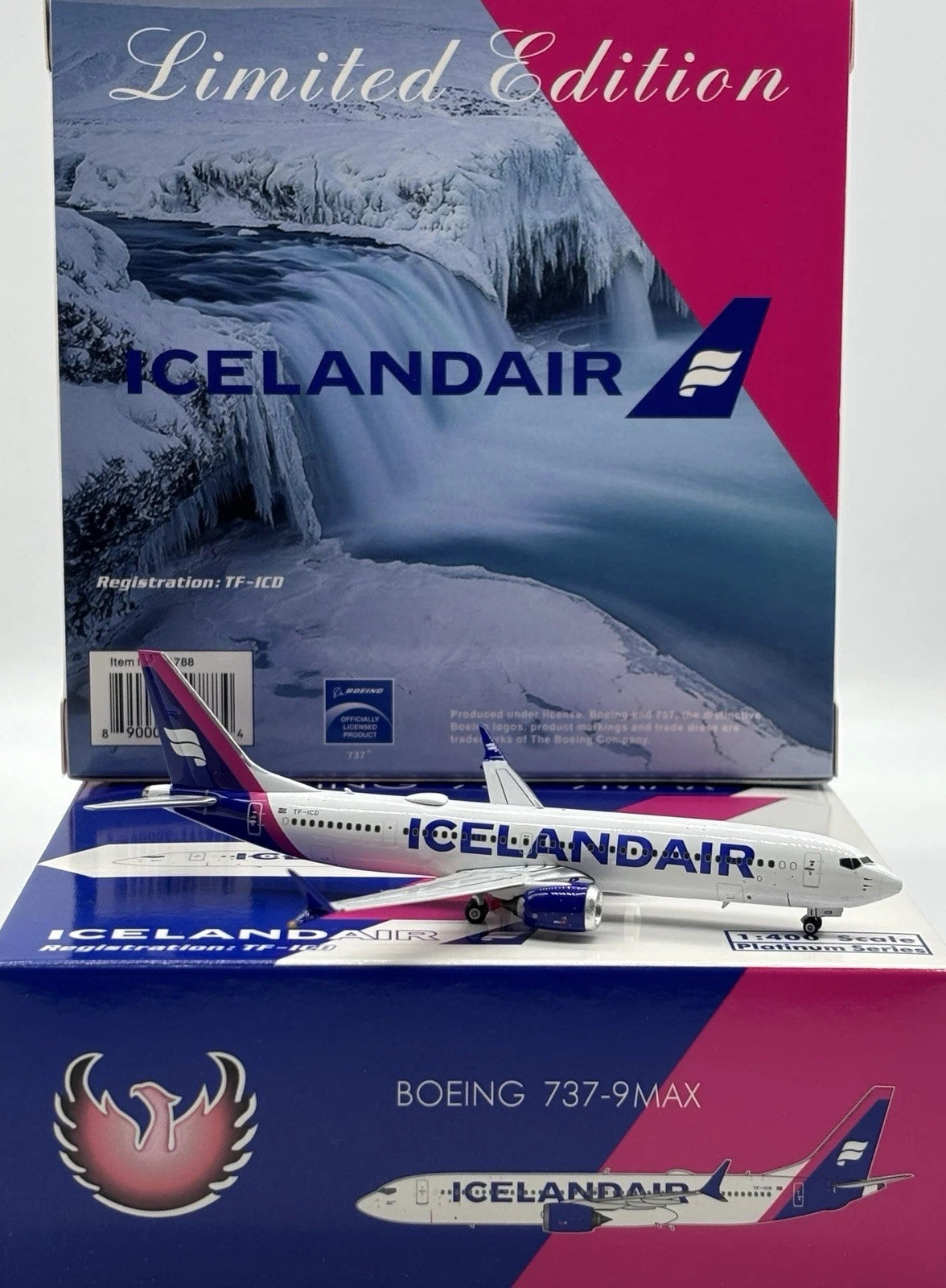 Phoenix Icelandair Boeing 737-900Max Purple Tail TF-ICD 1/400 Aircraft Scale Model