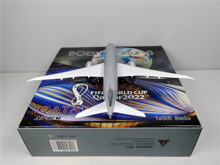 Phoenix Qatar Airways Boeing 787-8 A7-BCM 1/400 Aircraft Scale Model