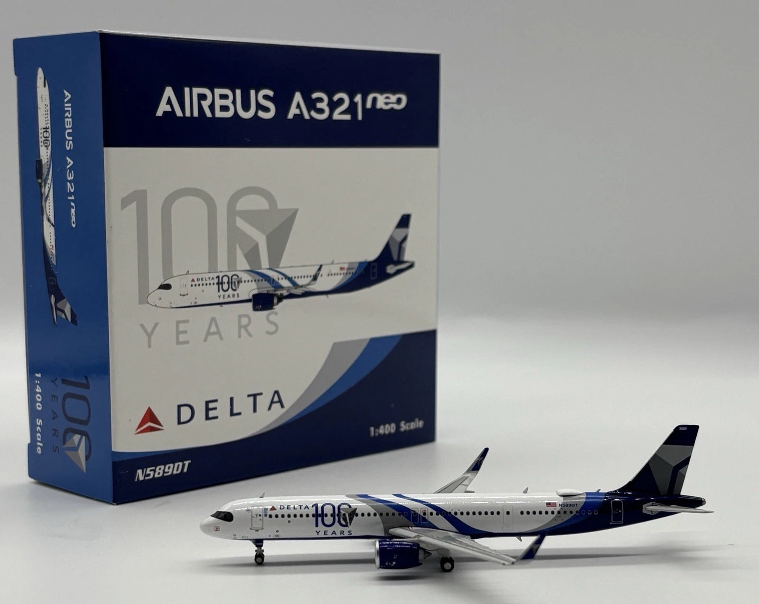 Phoenix Delta Air Lines 100th Airbus A321neo N589DT 1/400 Aircraft Scale Model