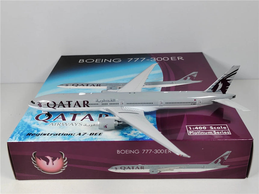 Phoenix Qatar Airways "25 Years of Excellence" Boeing 777-300ER A7-BEE 1/400 Aircraft Scale Model