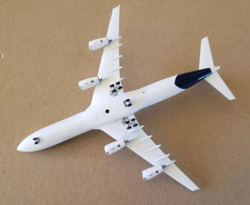 Phoenix Lufthansa Airbus A340-300 D-AIGU 1/400 Scale