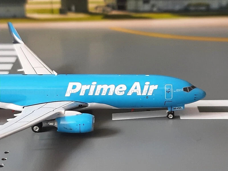 Phoenix PrimeAir Boeing 737-84P (BCF) N545RL 1/400 Aircraft Scale Model