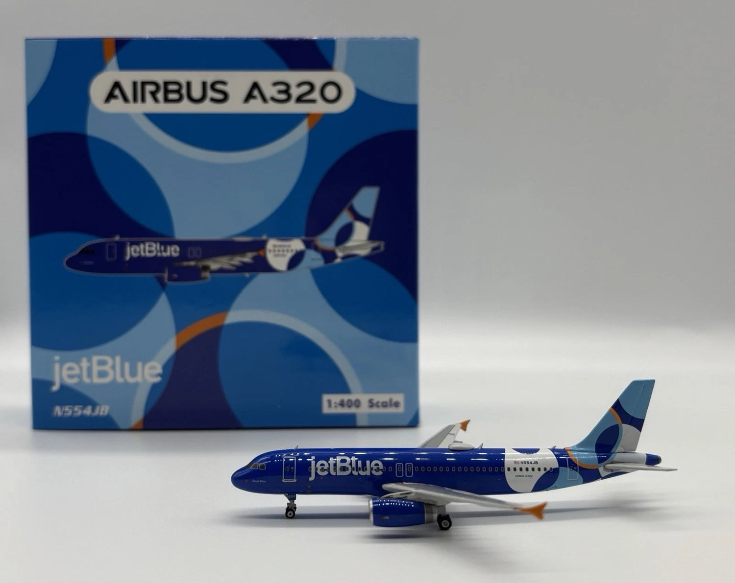 Phoenix JetBlue Airways Airbus A320 N554JB 1/400 Aircraft Scale Model