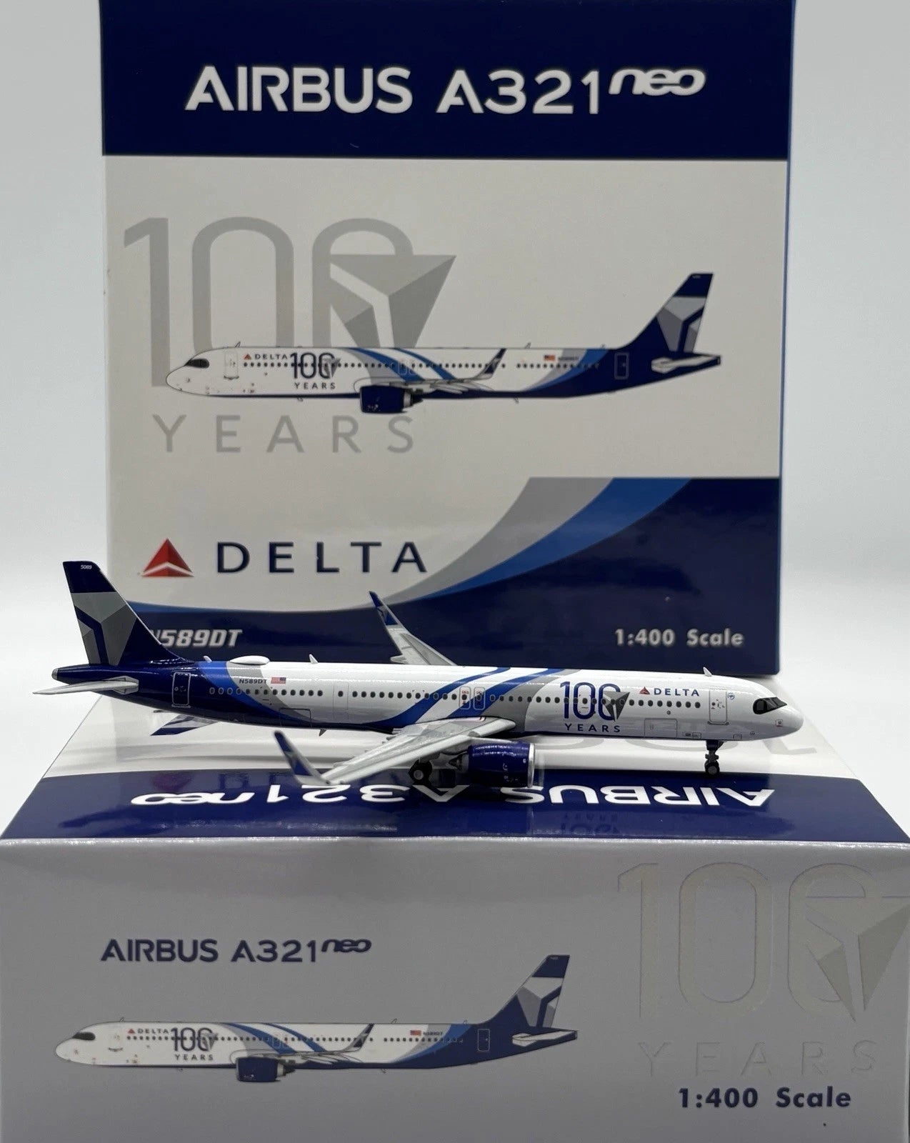 Phoenix Delta Air Lines 100th Airbus A321neo N589DT 1/400 Aircraft Scale Model