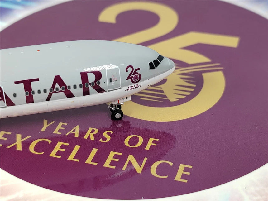 Phoenix Qatar Airways "25 Years of Excellence" Boeing 777-300ER A7-BEE 1/400 Aircraft Scale Model