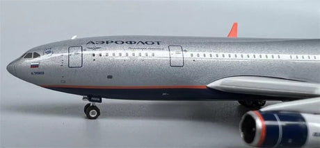 Phoenix Aeroflot Ilyushin IL-96-300 RA-96015 1/400 Aircraft Scale Model