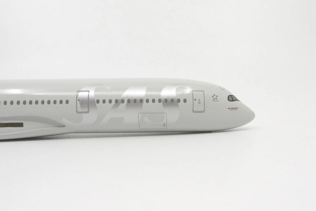 Hogan Wings SAS Scandinavian Airlines Airbus A350-900 1/200 Aircraft Scale Model