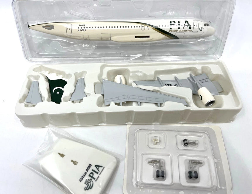 Hogan PIA Pakistan International Airbus A320 1/200 Aircraft Scale Model