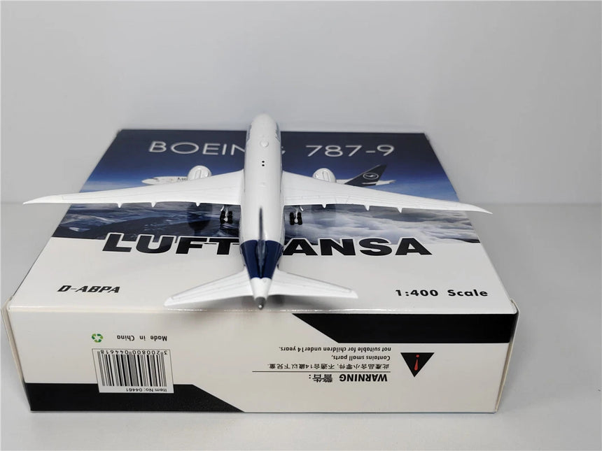 Phoenix Lufthansa Boeing 787-9 D-ABPA 1/400 Aircraft Scale Model