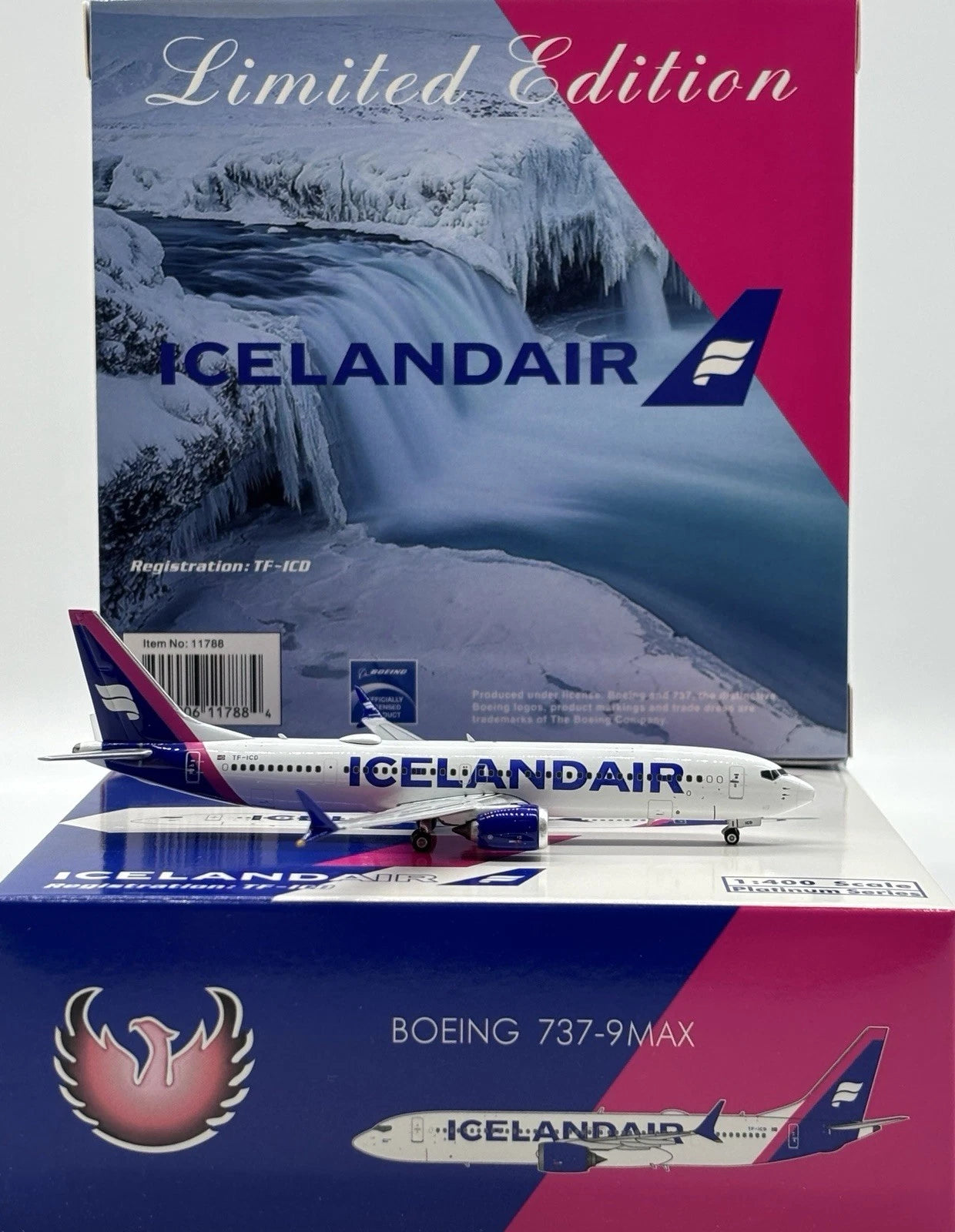 Phoenix Icelandair Boeing 737-900Max Purple Tail TF-ICD 1/400 Aircraft Scale Model