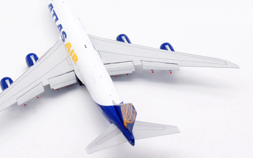 HX Models Atlas Air Boeing B747-8F N860GT Flaps-Down Version 1/400 Scale
