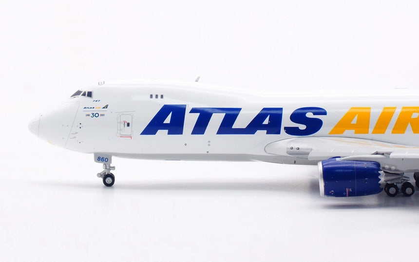 HX Models Atlas Air Boeing B747-8F N860GT Flaps-Down Version 1/400 Scale