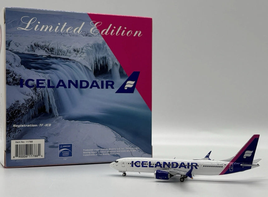Phoenix Icelandair Boeing 737-900Max Purple Tail TF-ICD 1/400 Aircraft Scale Model