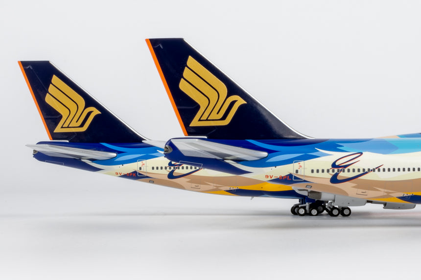 NG Models Singapore Airlines "Tropical" livery Boeing 747-400 9V-SPL 1/400 Aircraft Scale Model