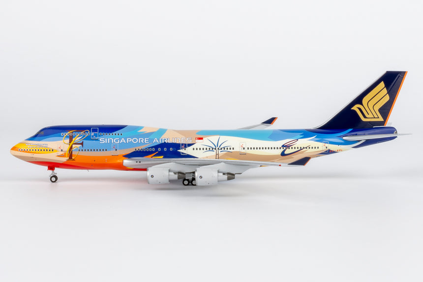NG Models Singapore Airlines "Tropical" livery Boeing 747-400 9V-SPL 1/400 Aircraft Scale Model