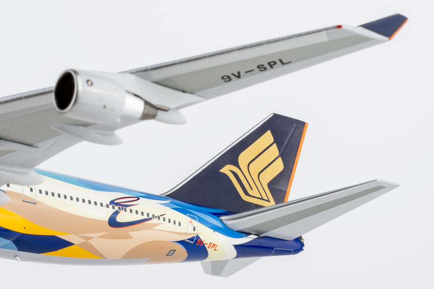 NG Models Singapore Airlines "Tropical" livery Boeing 747-400 9V-SPL 1/400 Aircraft Scale Model