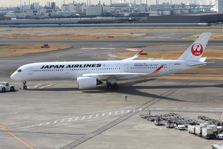 Phoenix JAL Airbus A350-900 JA05XJ 1/400 Aircraft Scale Model
