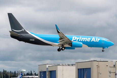 Phoenix PrimeAir Boeing 737-800 N545RL 1/400
