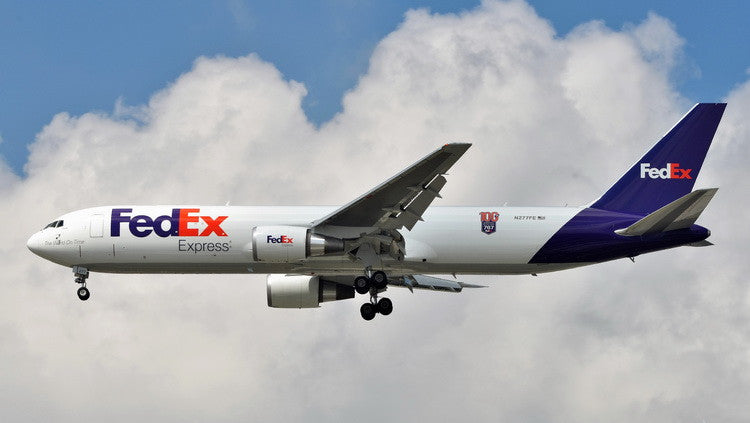 Phoenix FedEx Boeing 767-352F '100th Boeing 767 FedEx' N277FE 1/400 Scale