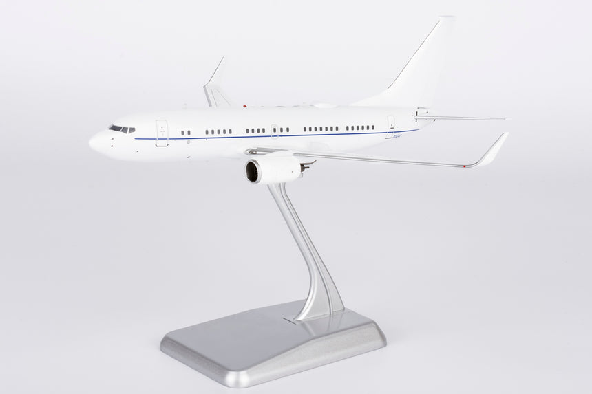 NG Models USA - Air Force (White Fuselage) C-40B (Boeing 737-700 BBJ) 02-0042 1/200 Scale