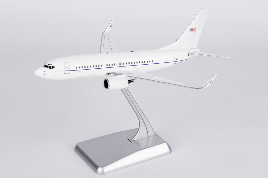 NG Models USA - Air Force (White Fuselage) C-40C (Boeing 737-700 BBJ) 02-0202 1/200 Scale