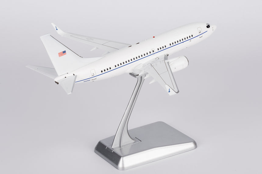 NG Models USA - Air Force (White Fuselage) C-40C (Boeing 737-700 BBJ) 02-0202 1/200 Scale