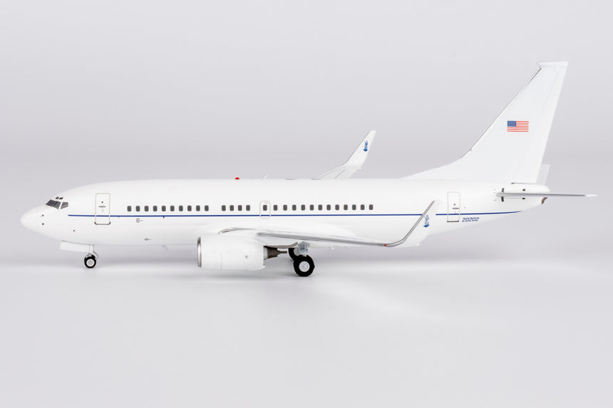 NG Models USA - Air Force (White Fuselage) C-40C (Boeing 737-700 BBJ) 02-0202 1/200 Scale