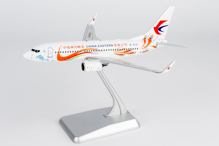 NG Models China Eastern Airlines Yunnan Peacock (orange) Boeing 737-700/w B-6141 1/200 Scale