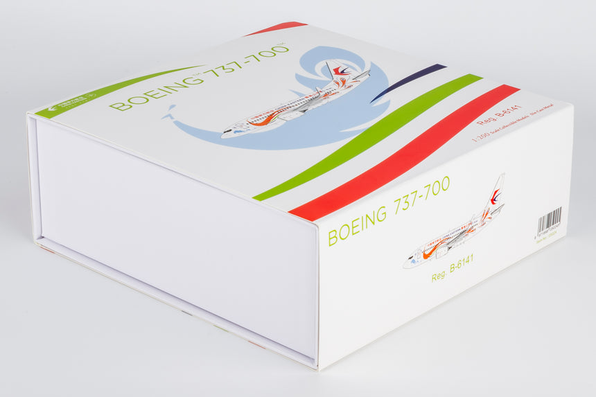 NG Models China Eastern Airlines Yunnan Peacock (orange) Boeing 737-700/w B-6141 1/200 Scale