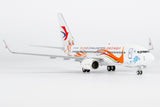 NG Models China Eastern Airlines Yunnan Peacock (orange) Boeing 737-700/w B-6141 1/200 Scale