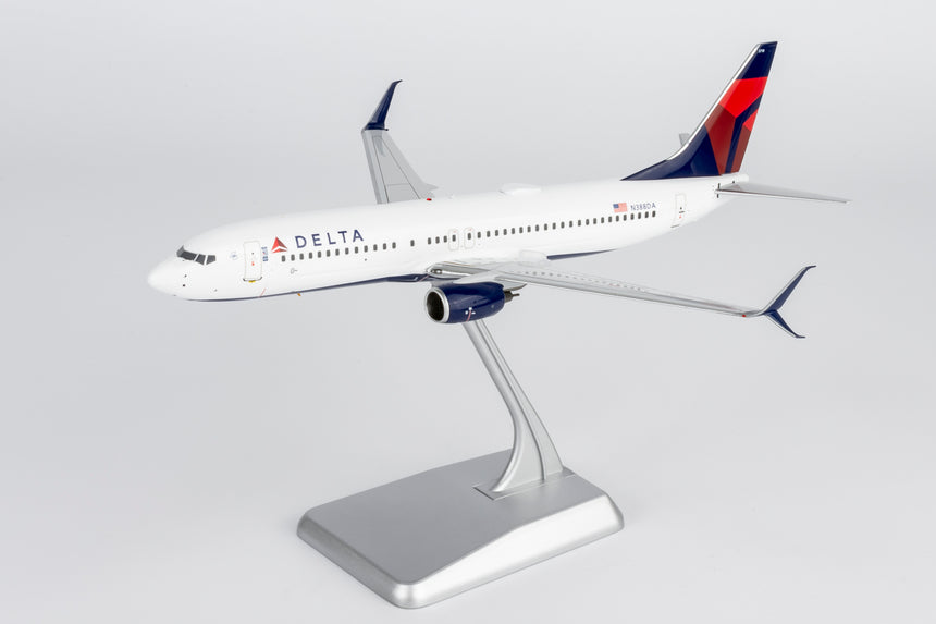 NG Models Delta Air Lines (with scimitar winglets) Boeing 737-800/w N388DA 1/200 Scale