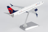 NG Models Delta Air Lines (with scimitar winglets) Boeing 737-800/w N388DA 1/200 Scale