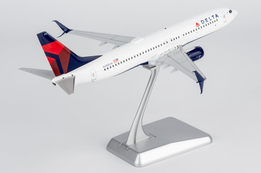 NG Models Delta Air Lines (with scimitar winglets) Boeing 737-800/w N388DA 1/200 Scale
