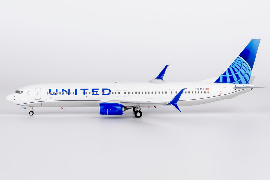 NG Models United Airlines Blue Evolution c/s Boeing 737-900ER/w N38458 1/200 Scale