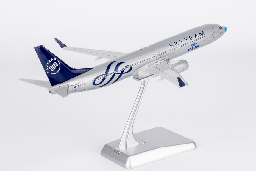 NG Models KLM Royal Dutch Airlines (Skyteam c/s; with Blue Nose) Boeing 737-900ER/w PH-BXO 1/200 Scale