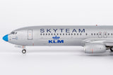 NG Models KLM Royal Dutch Airlines (Skyteam c/s; with Blue Nose) Boeing 737-900ER/w PH-BXO 1/200 Scale