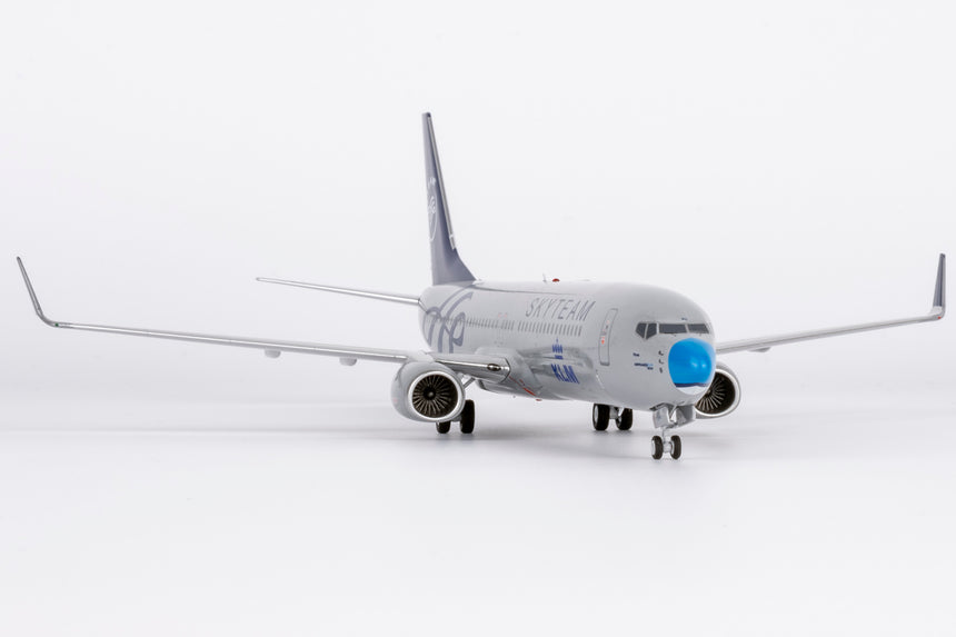 NG Models KLM Royal Dutch Airlines (Skyteam c/s; with Blue Nose) Boeing 737-900ER/w PH-BXO 1/200 Scale