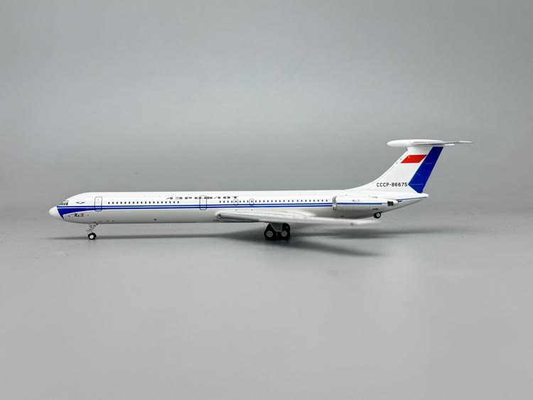 Phoenix Aeroflot Ilyushin IL-62 CCCP-86675 1/400 Scale