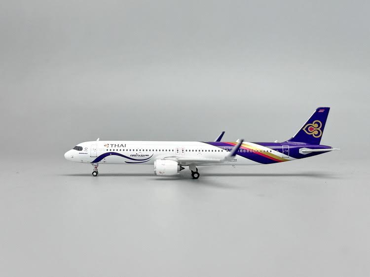 Phoenix Thai Airways Airbus A321neo HS-TOA 1/400 Aircraft Scale Model